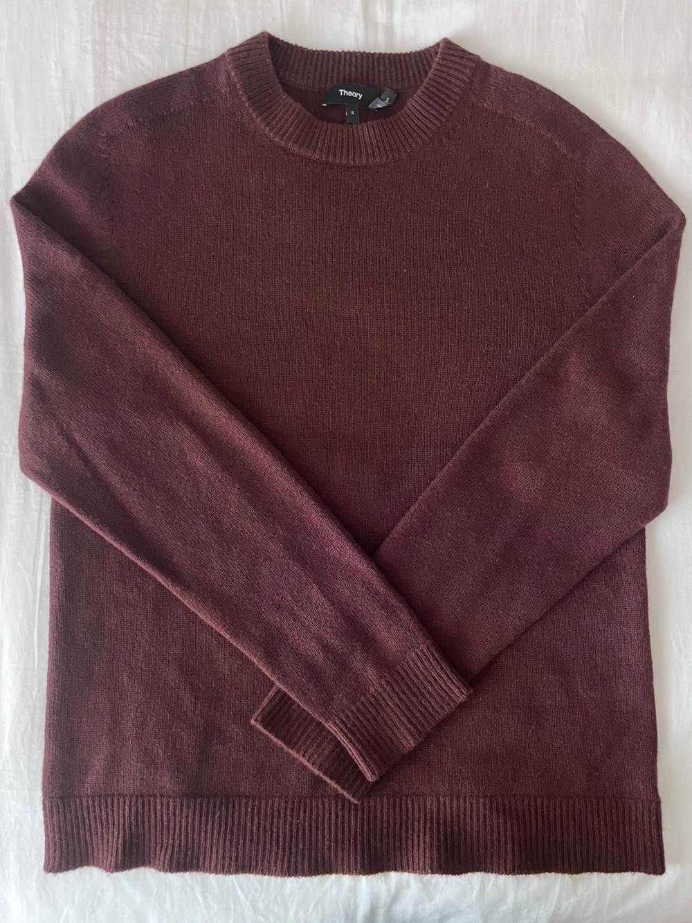 Theory Plum Crewneck 100% Cashmere Sweater